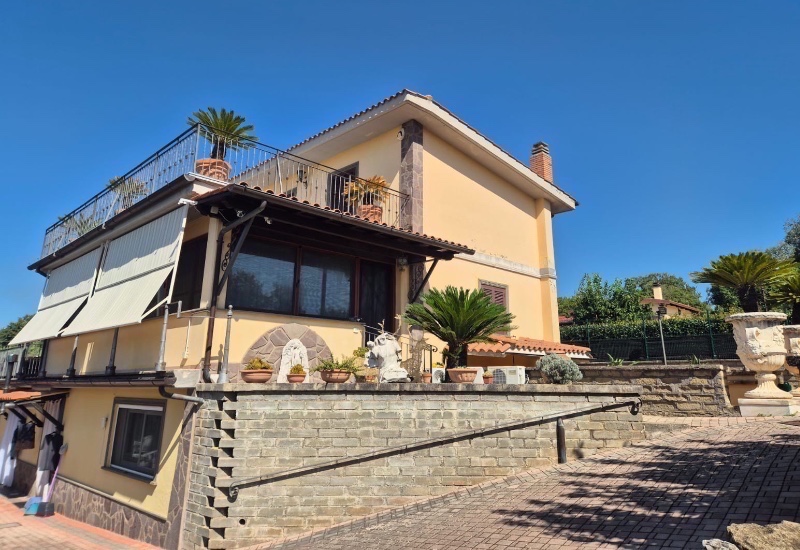 Genzano di Roma - Via Pozzi Bonelli